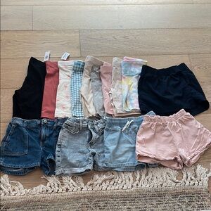 Bundle of girls shorts size 8